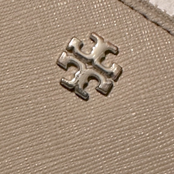 Tory Burch Continental Zip Wallet Wristlet ECU - Picture 7 of 13